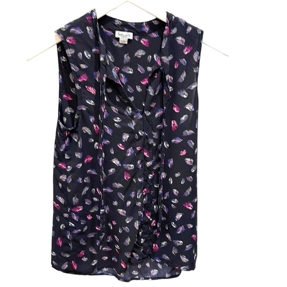Splendid Feather Print Split Neck Sleeveless Top SZ XS Black - Picture 2 of 8